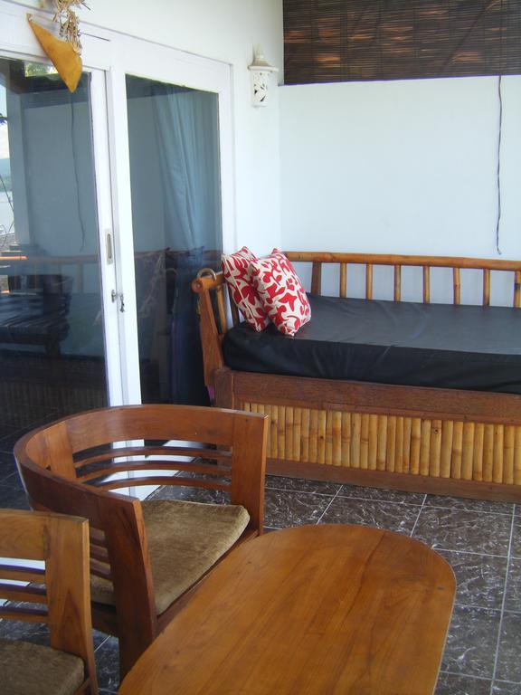 Alur Beach Homestay Amed Exteriör bild